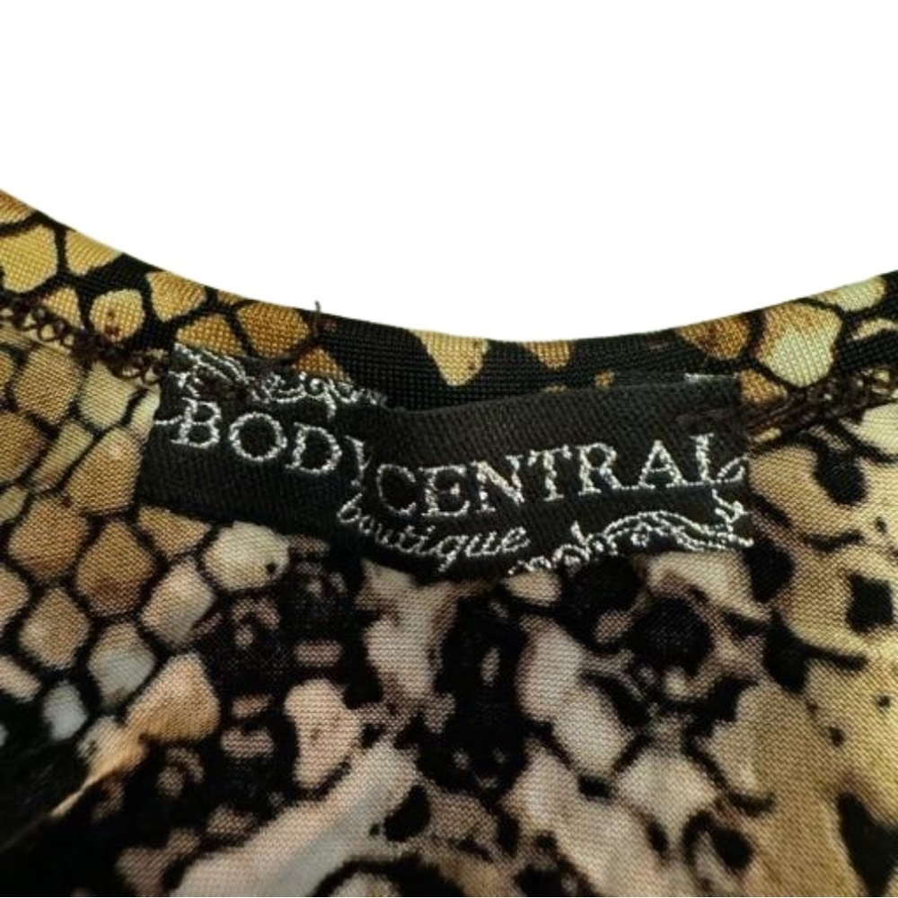 Body Central Brown Snakeskin Print 3/4 Sleeve Top Shirt Tee Size Small Ruching - Picture 4 of 11